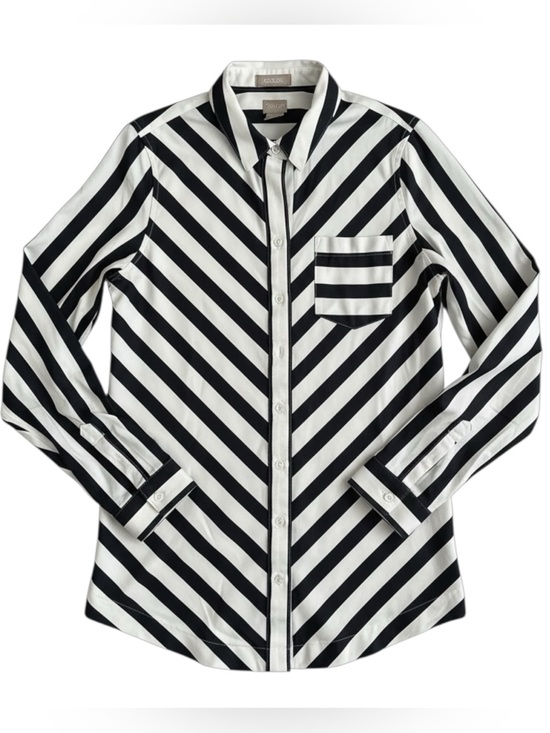 Chico's Tops - Chico's Chicos Non -Iron 3/4 Sleeve Collared Classic Chic  Unique Size ‎ (8-10)
